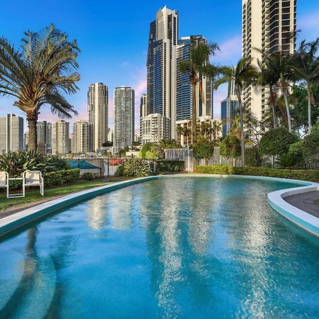 Amazing Water Views Surfers Paradise ゴールドコースト エクステリア 写真