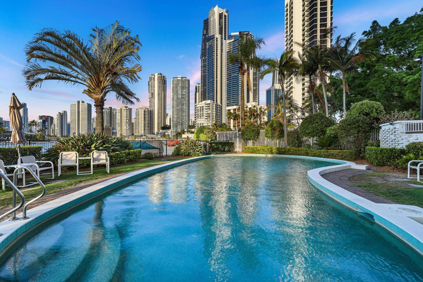 Amazing Water Views Surfers Paradise ゴールドコースト エクステリア 写真
